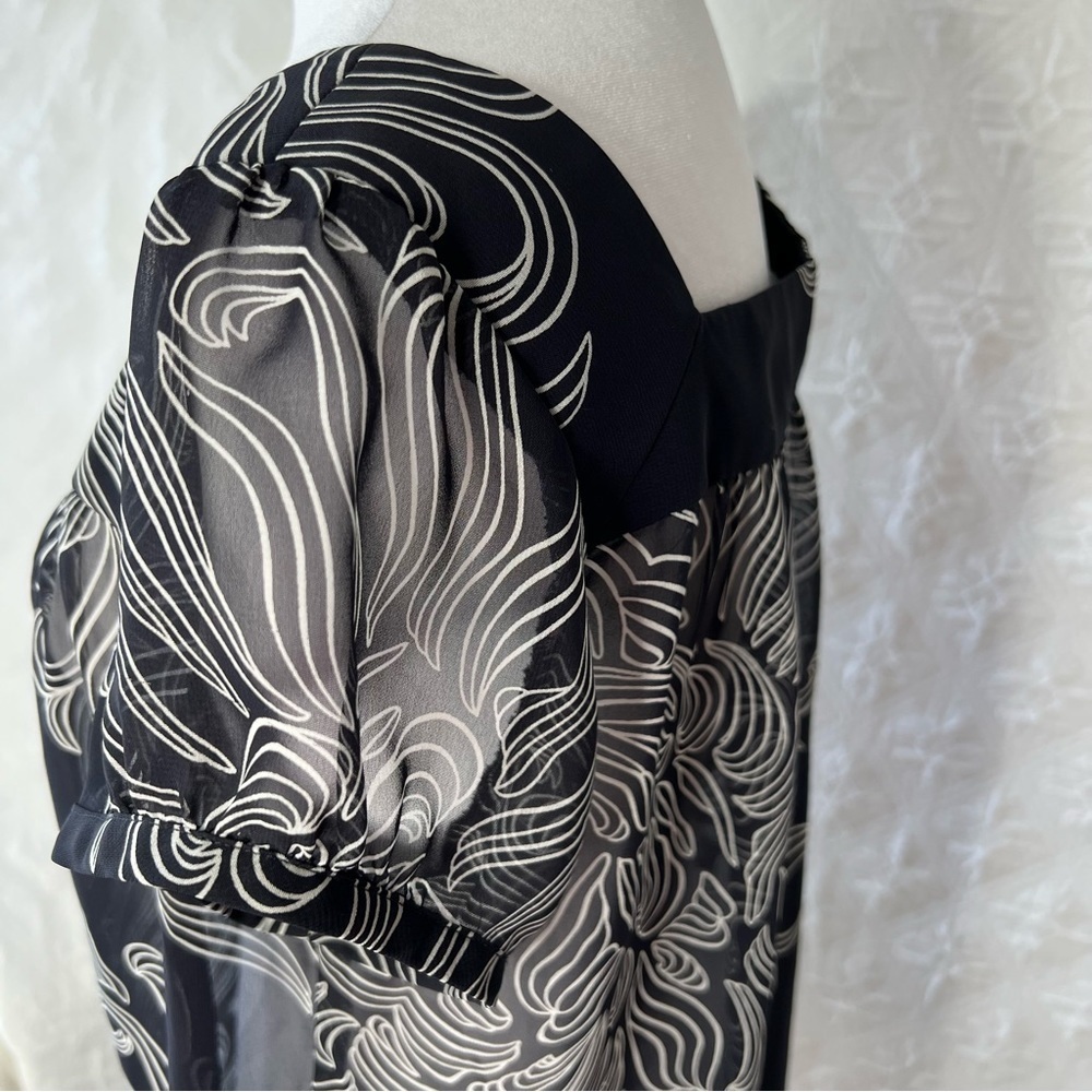 ! Ann Taylor  Summer Womens Blouse - Picture 6 of 9